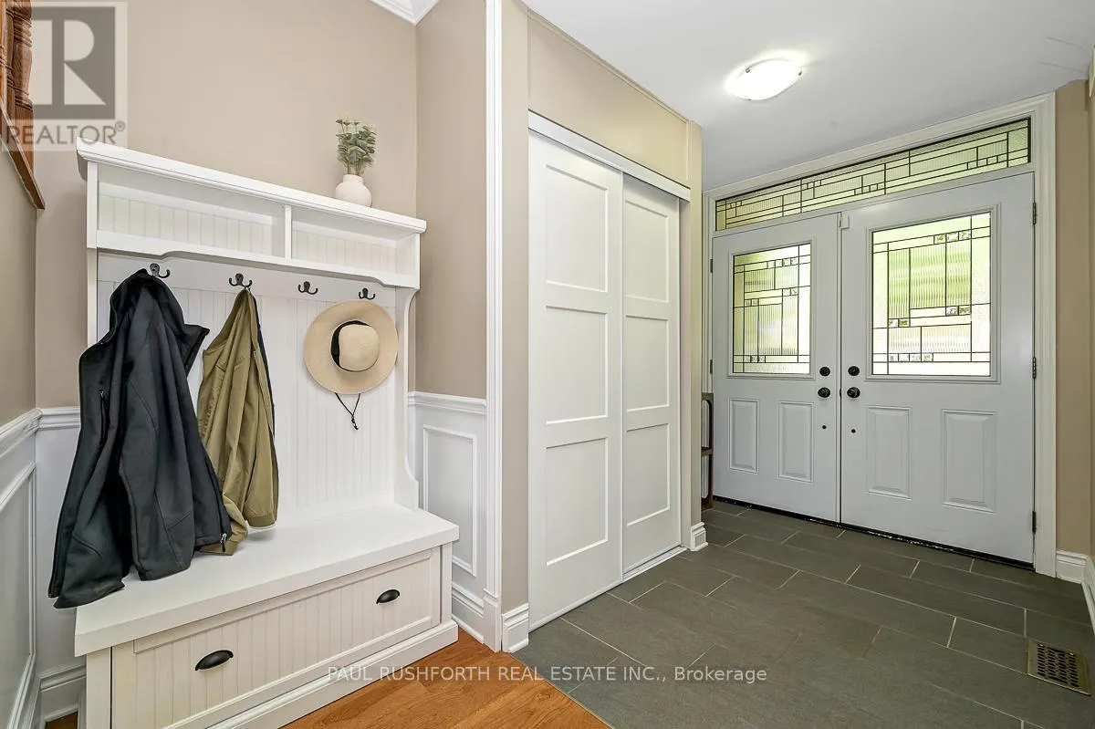 34 APPLE CREEK CRESCENT