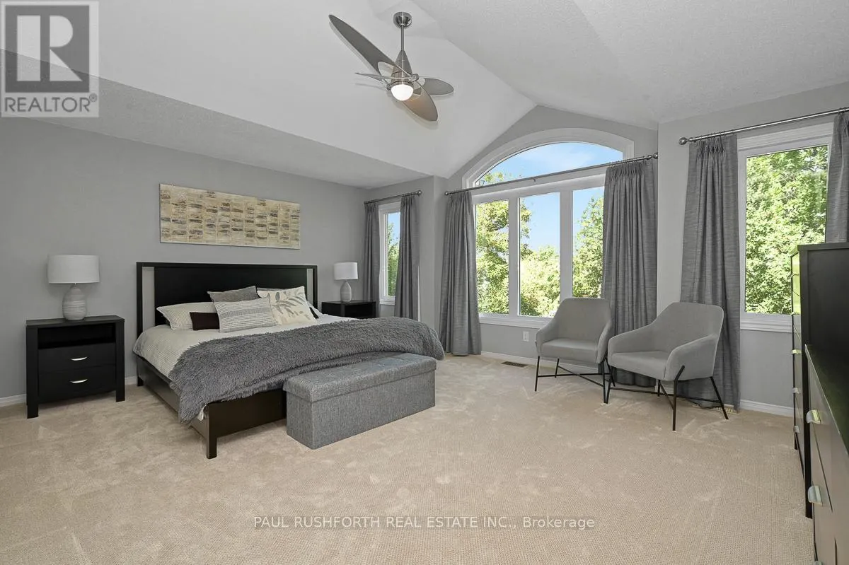 34 APPLE CREEK CRESCENT