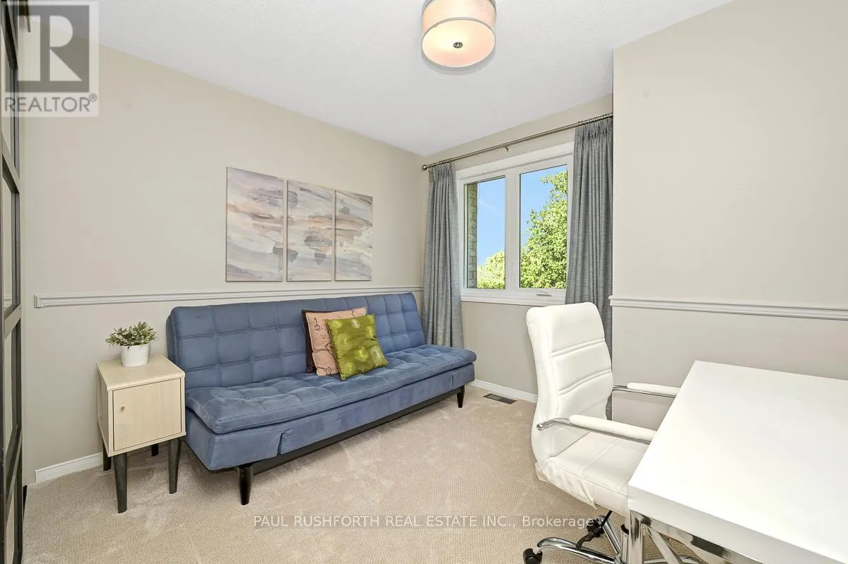 34 APPLE CREEK CRESCENT