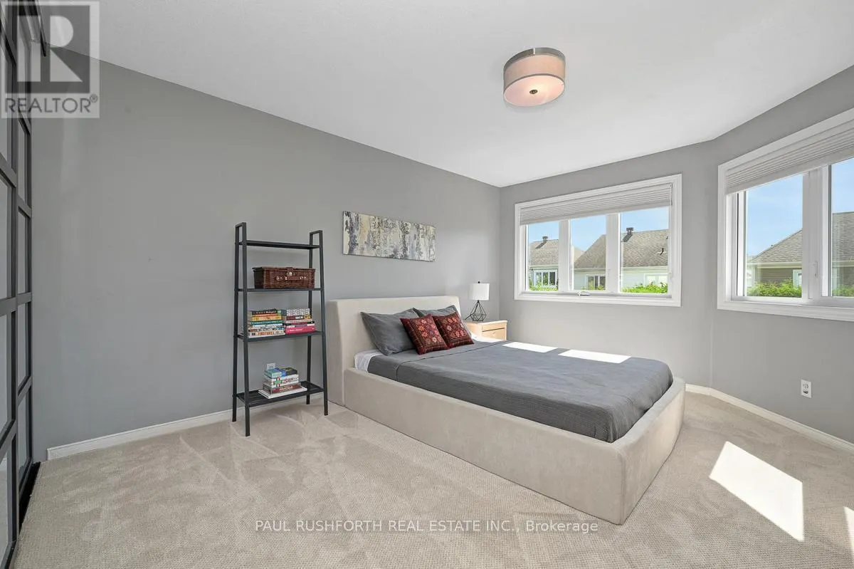 34 APPLE CREEK CRESCENT