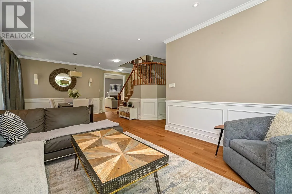 34 APPLE CREEK CRESCENT