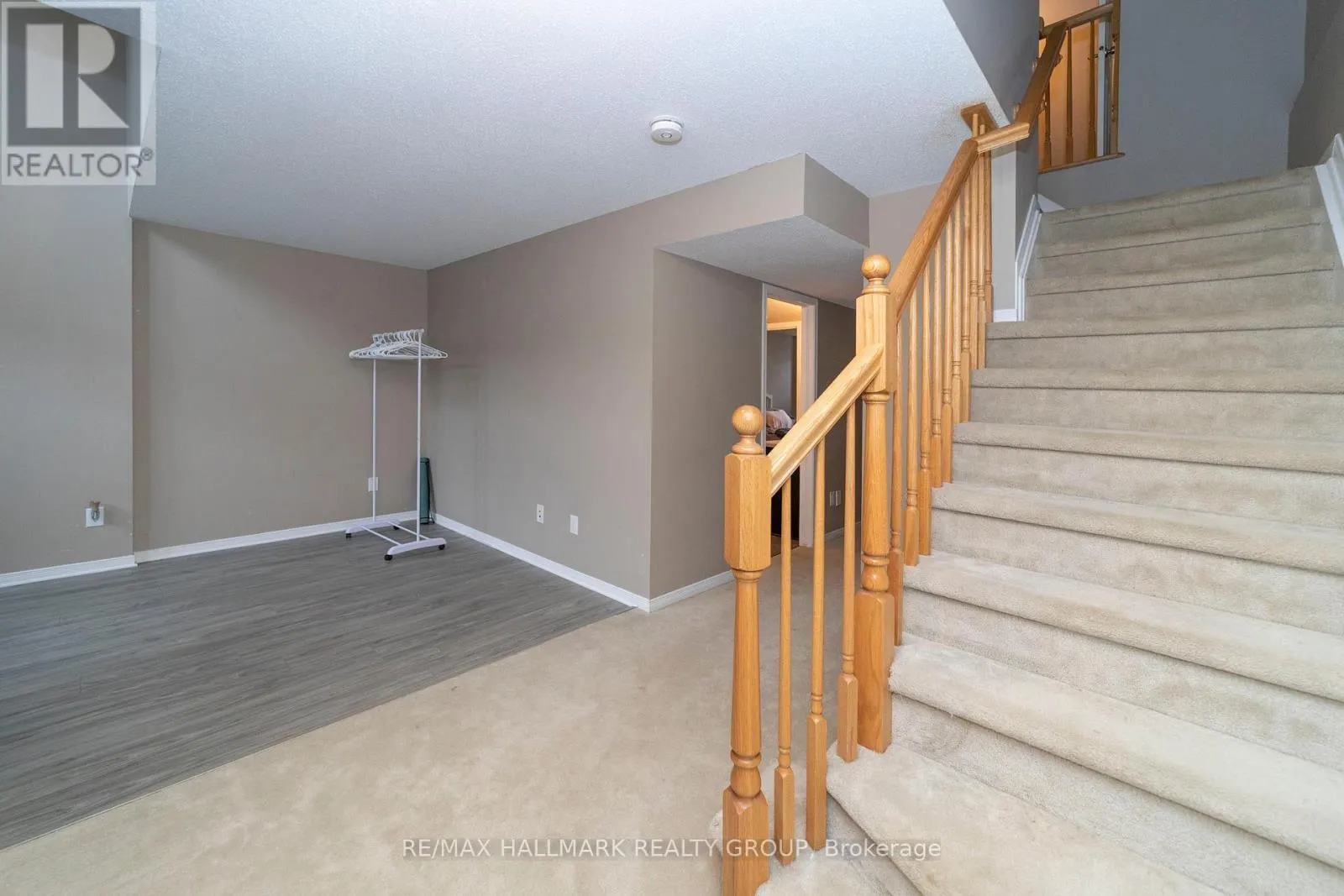 12 - 309 GALSTON PRIVATE
