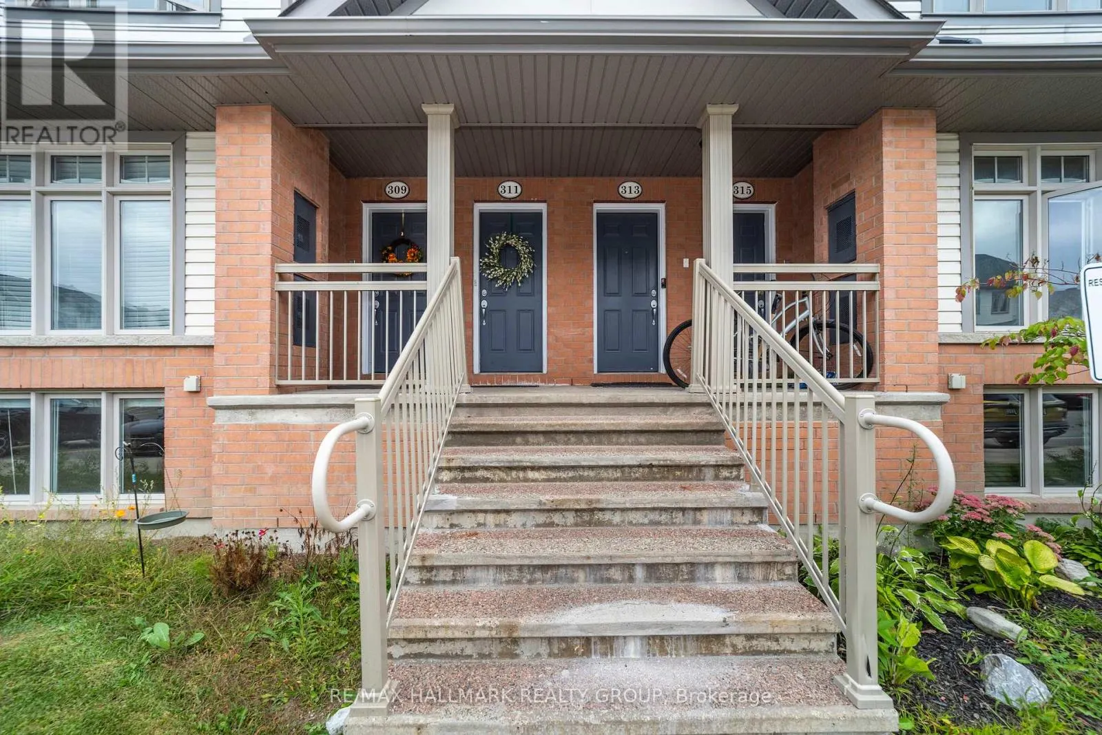 12 - 309 GALSTON PRIVATE