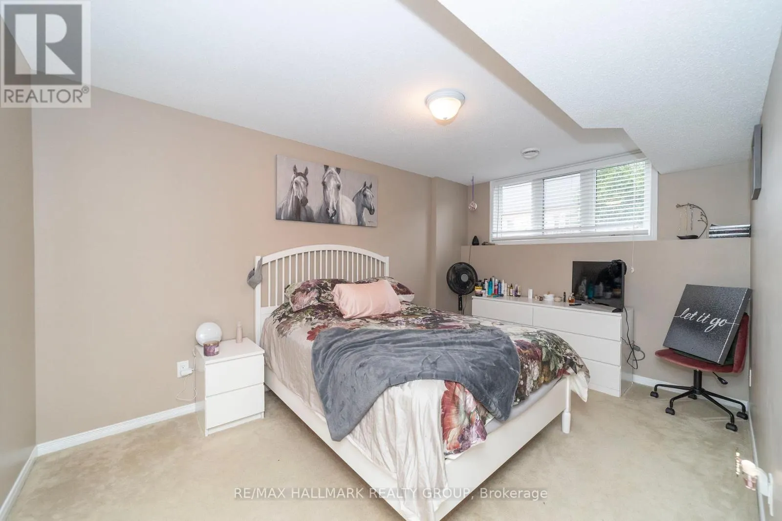 12 - 309 GALSTON PRIVATE
