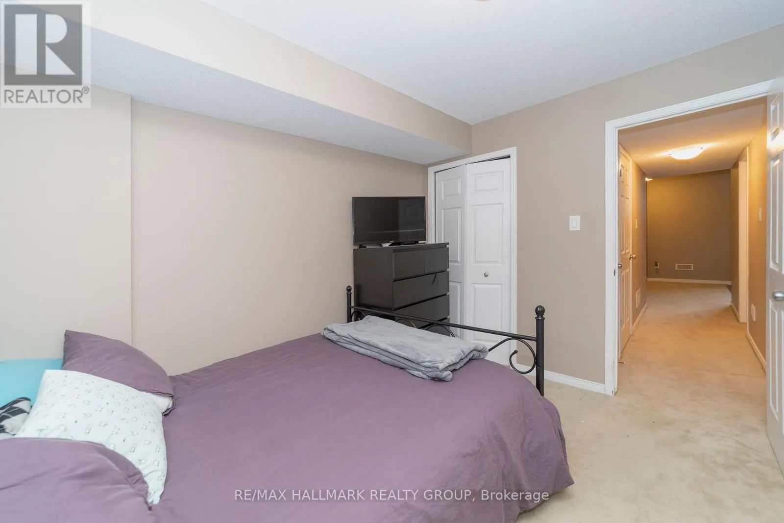 12 - 309 GALSTON PRIVATE