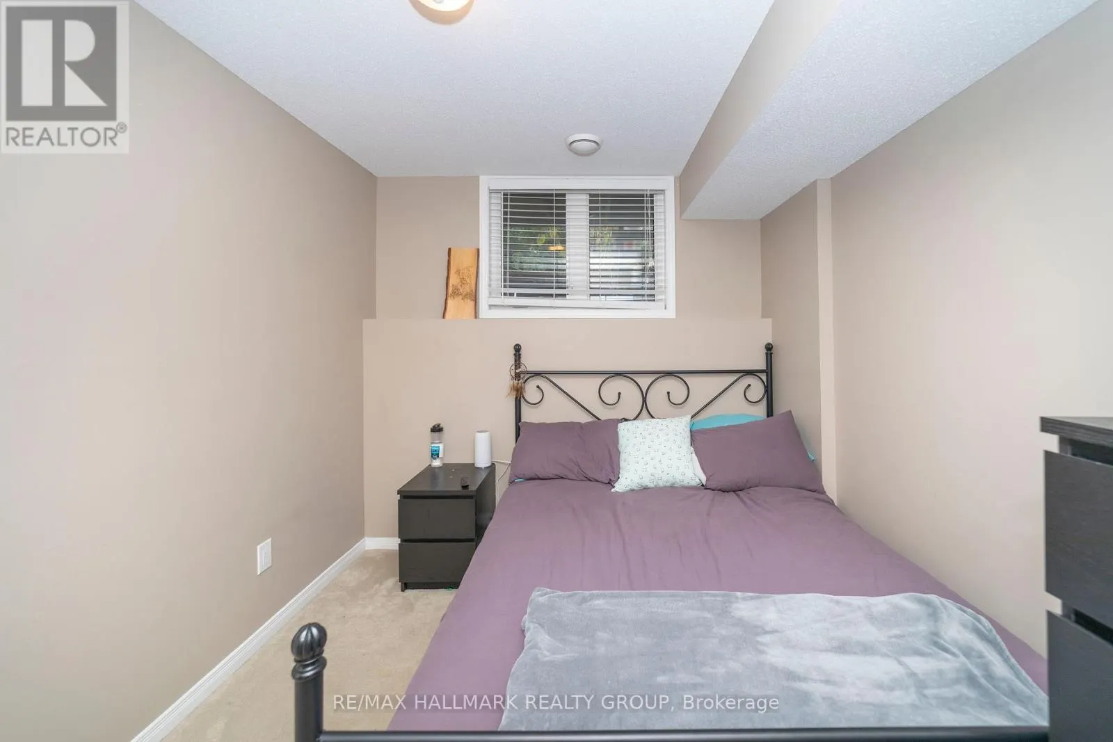 12 - 309 GALSTON PRIVATE