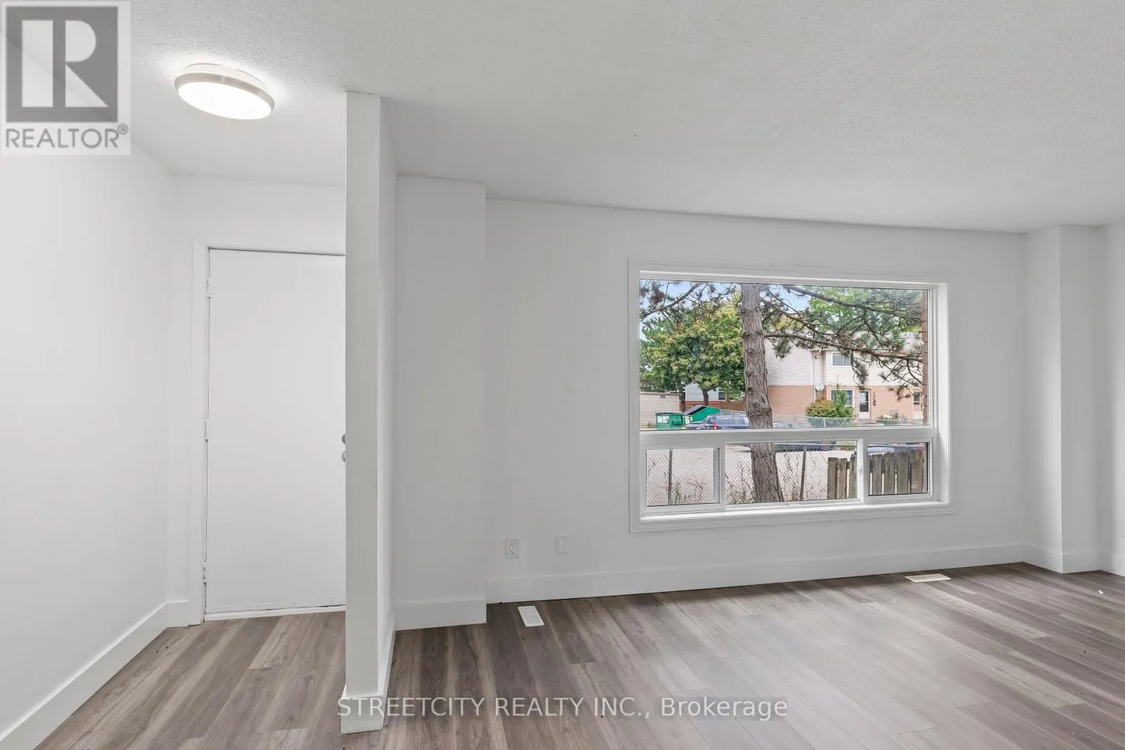 59 - 550 SECOND STREET, #59