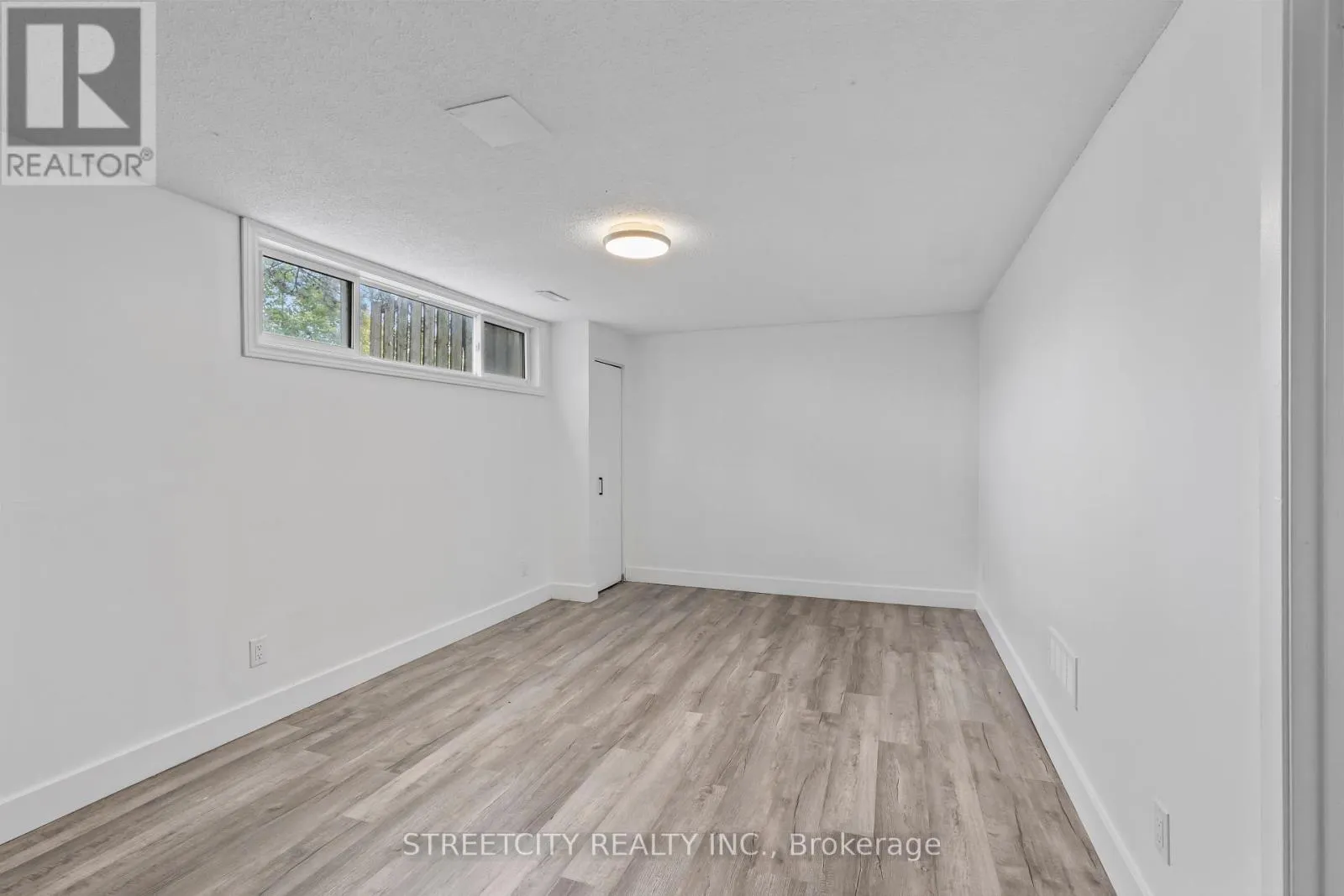 59 - 550 SECOND STREET, #59