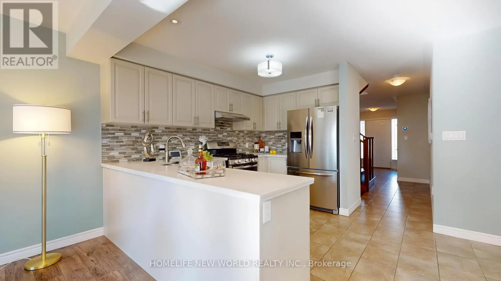 103 CHARLESWOOD CRESCENT