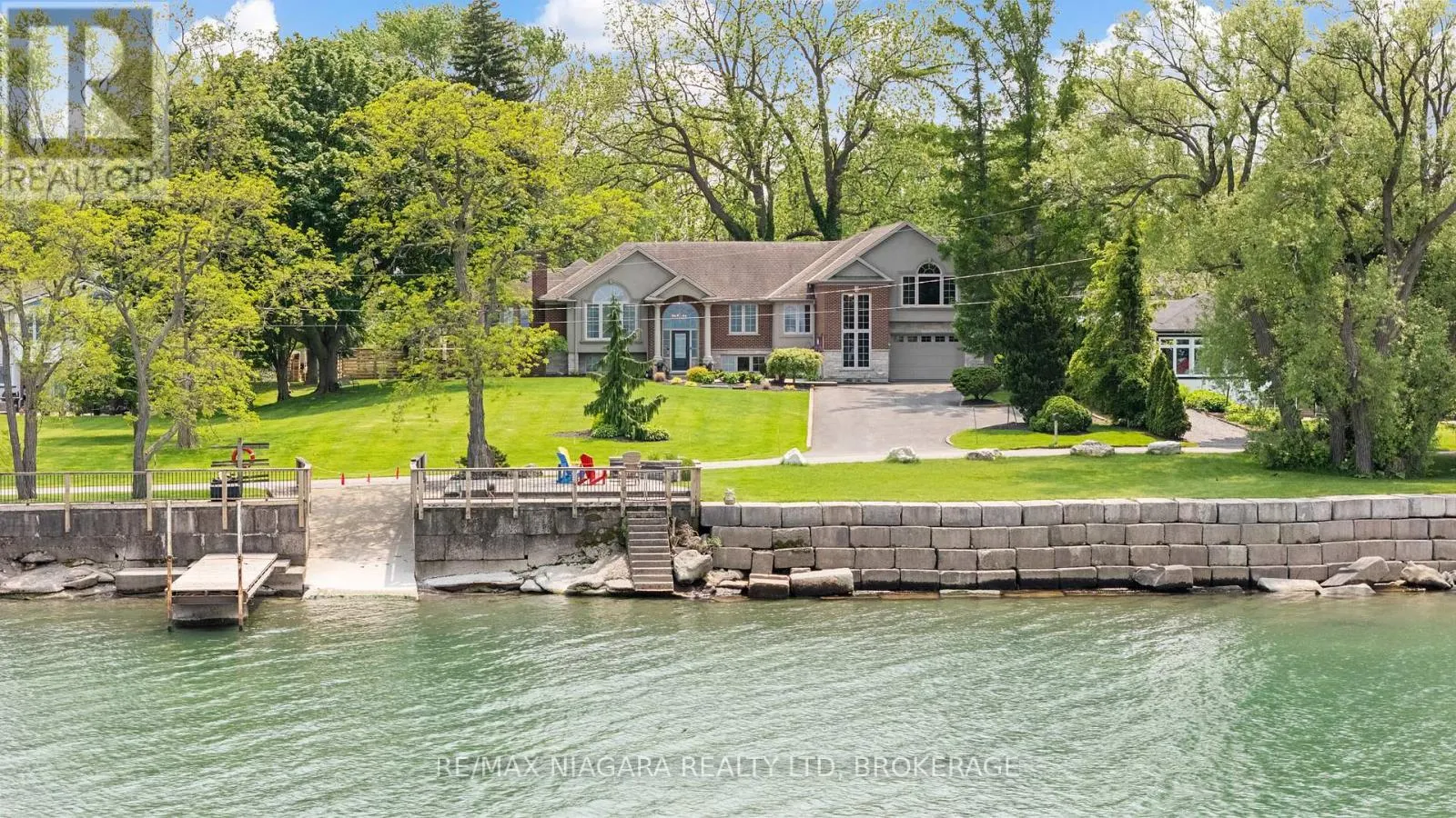 4618 SANDY COVE DRIVE