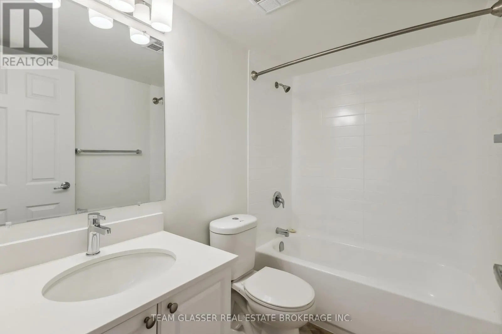 711 - 21 KING STREET, #711