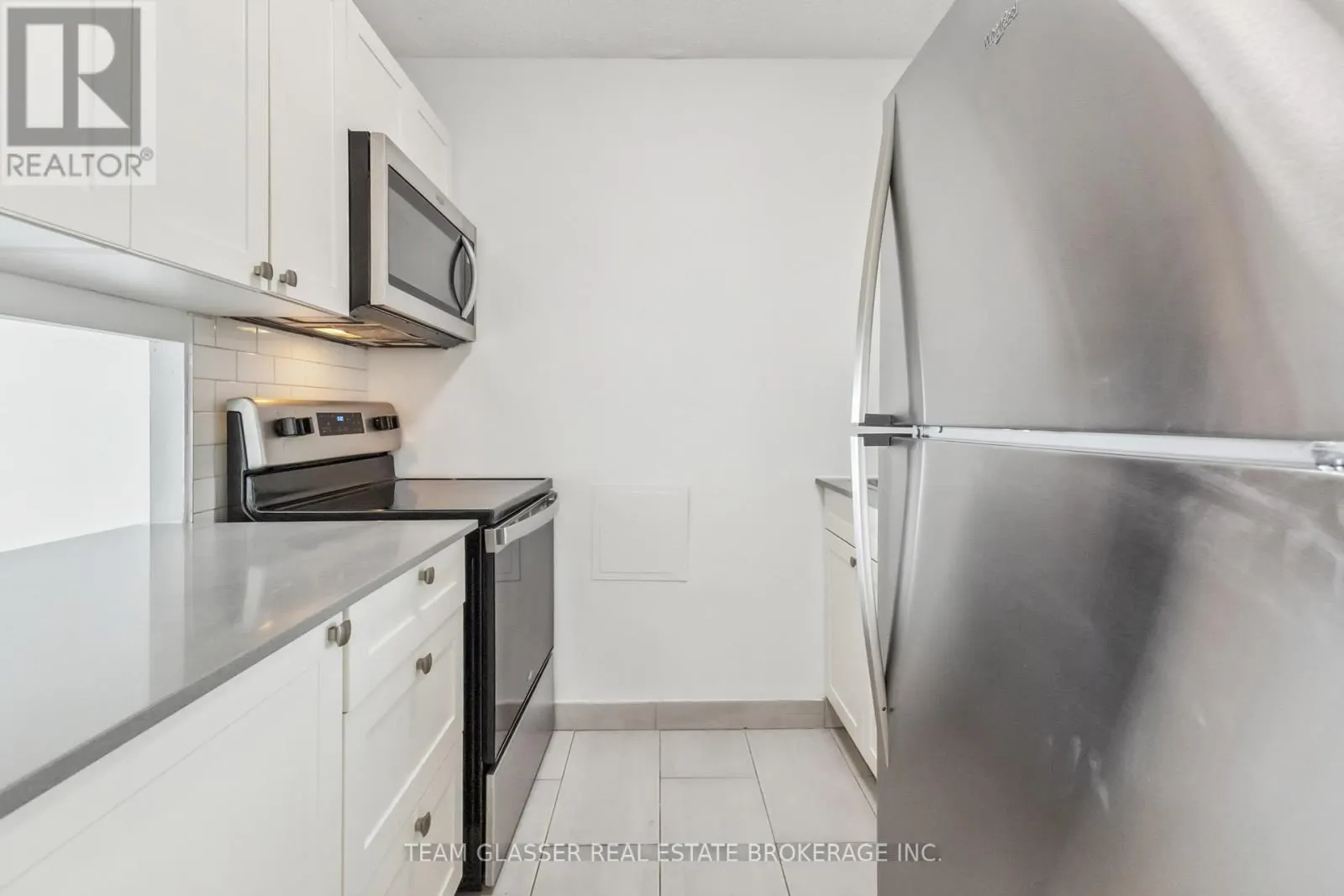 711 - 21 KING STREET, #711