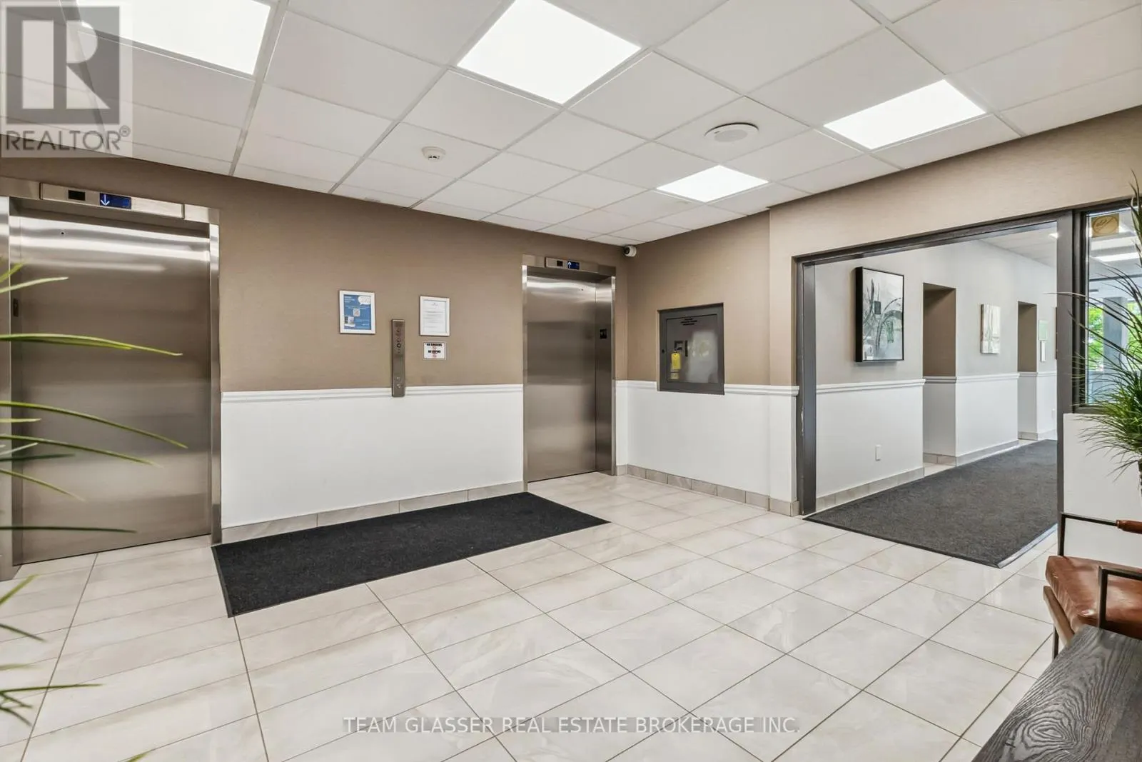 711 - 21 KING STREET, #711