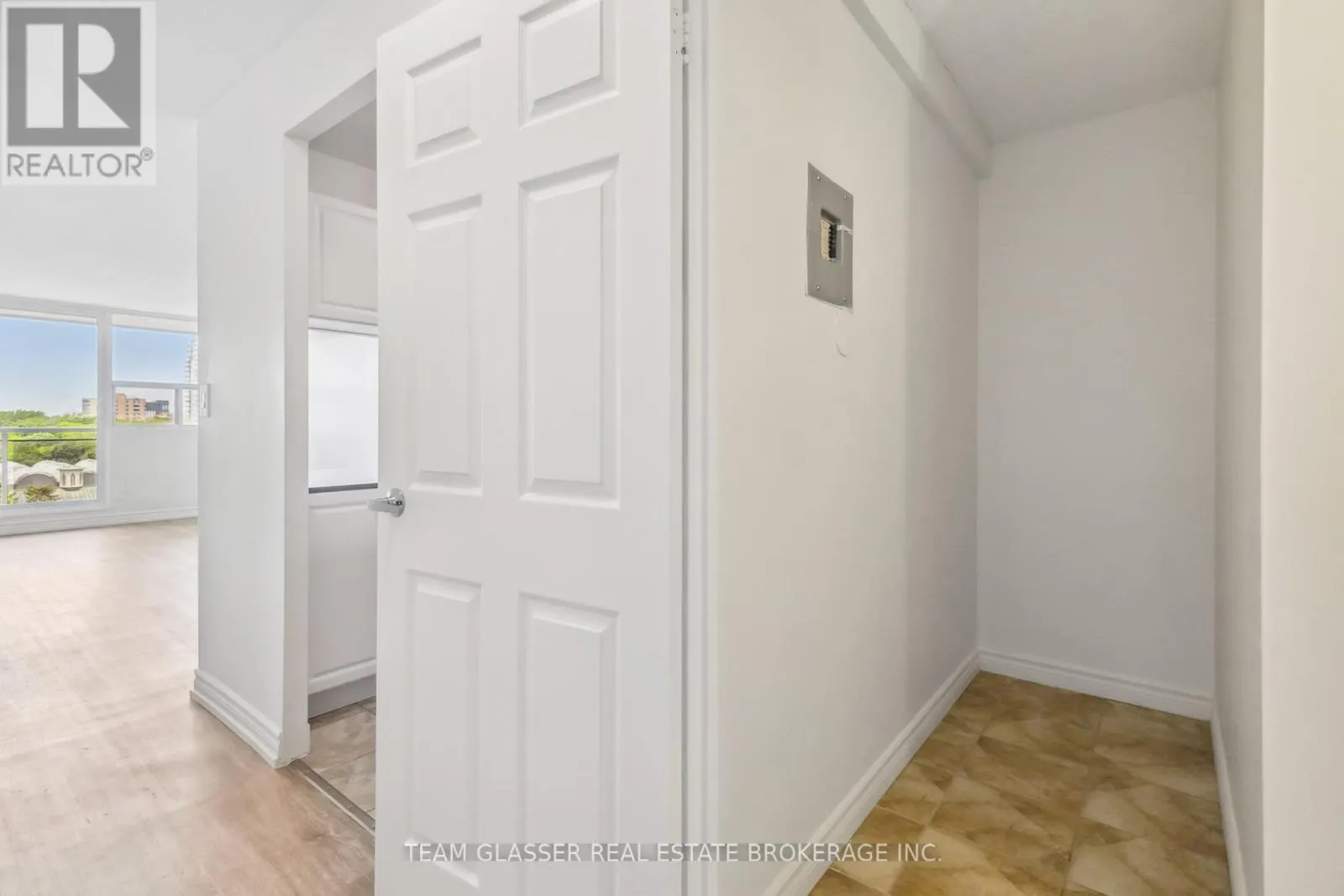 711 - 21 KING STREET, #711