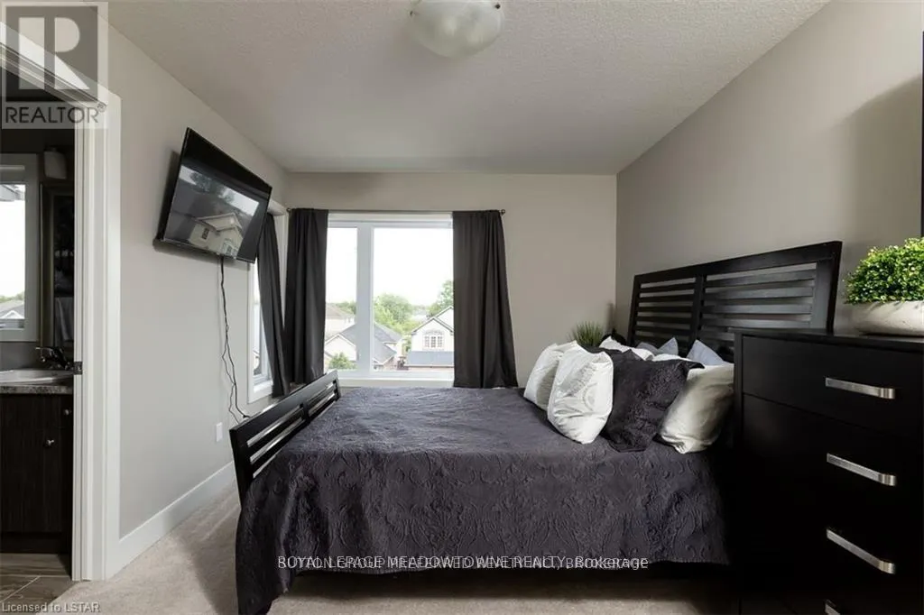 2144 MEADOWGATE BOULEVARD