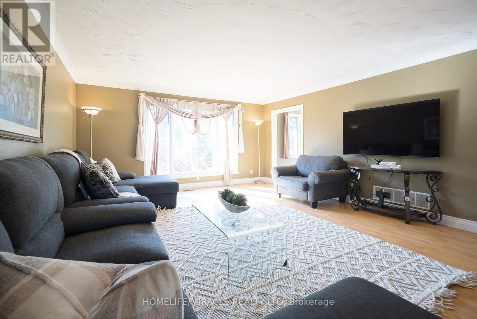 385 MOUNT PLEASANT ROAD