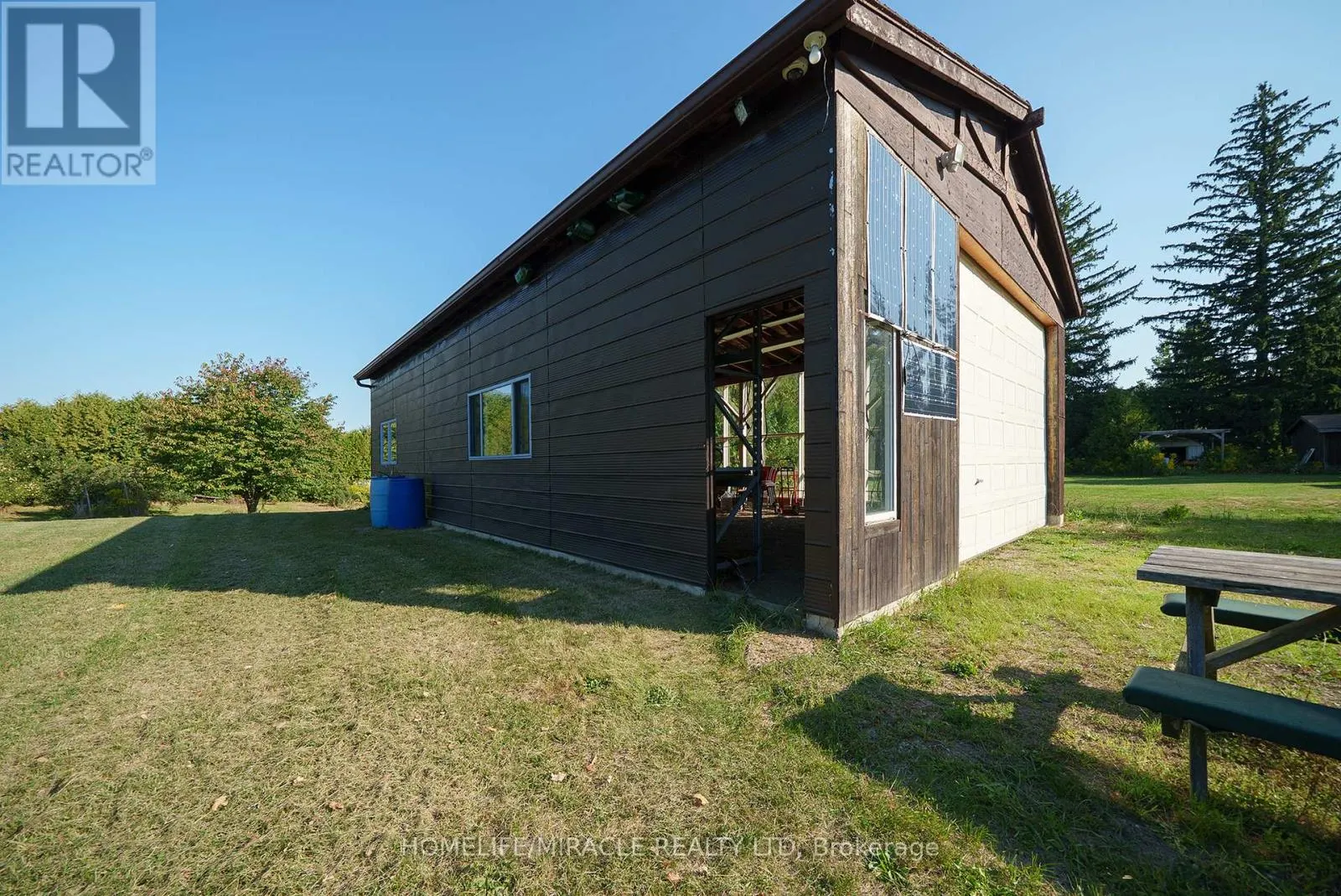 385 MOUNT PLEASANT ROAD
