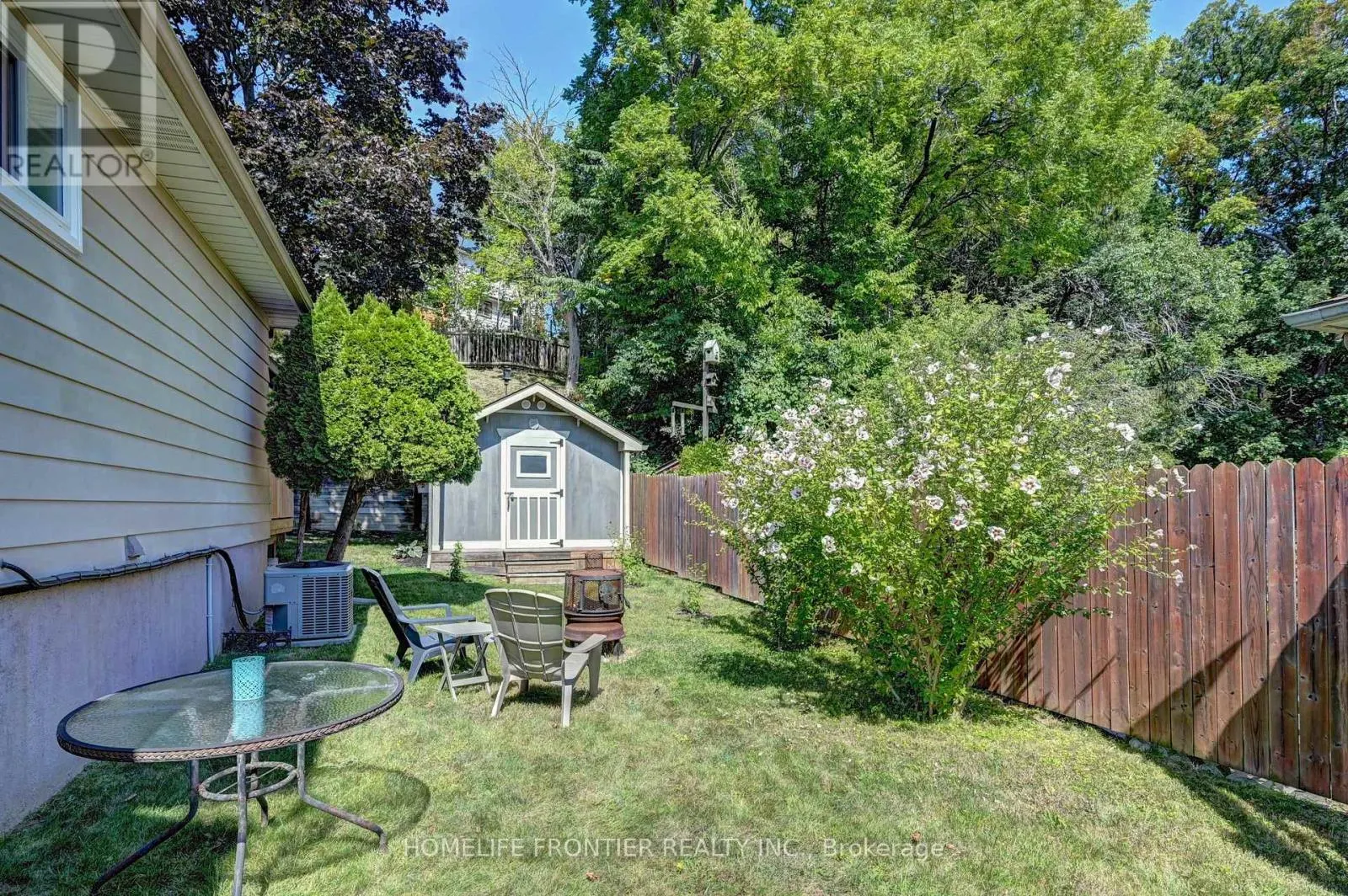 121 FOREST ROAD
