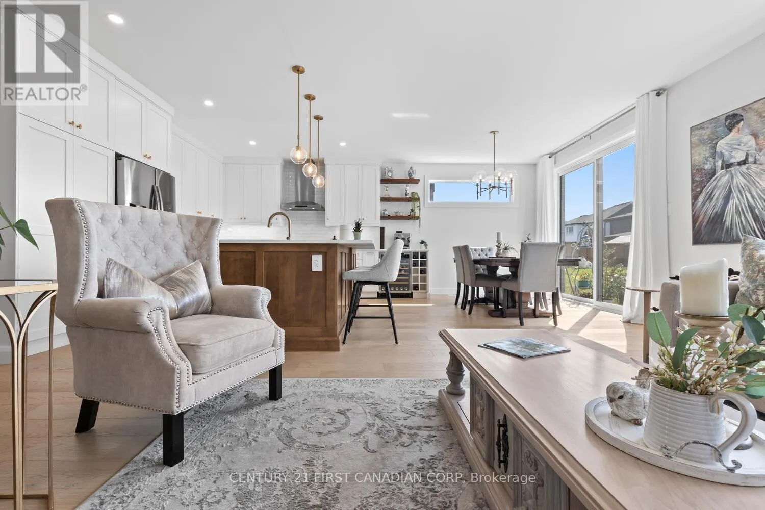 1907 FOUNTAIN GRASS DRIVE