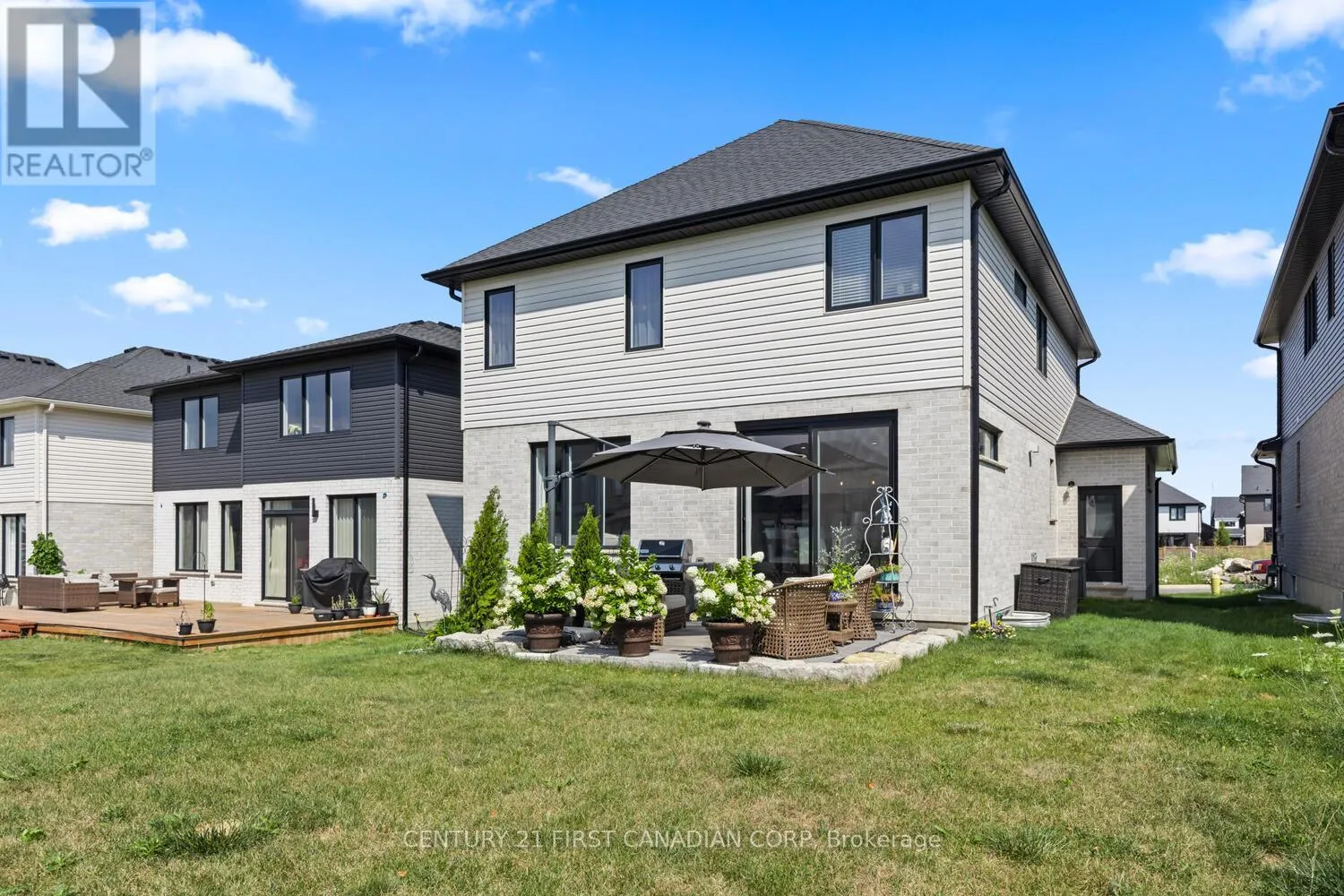 1907 FOUNTAIN GRASS DRIVE