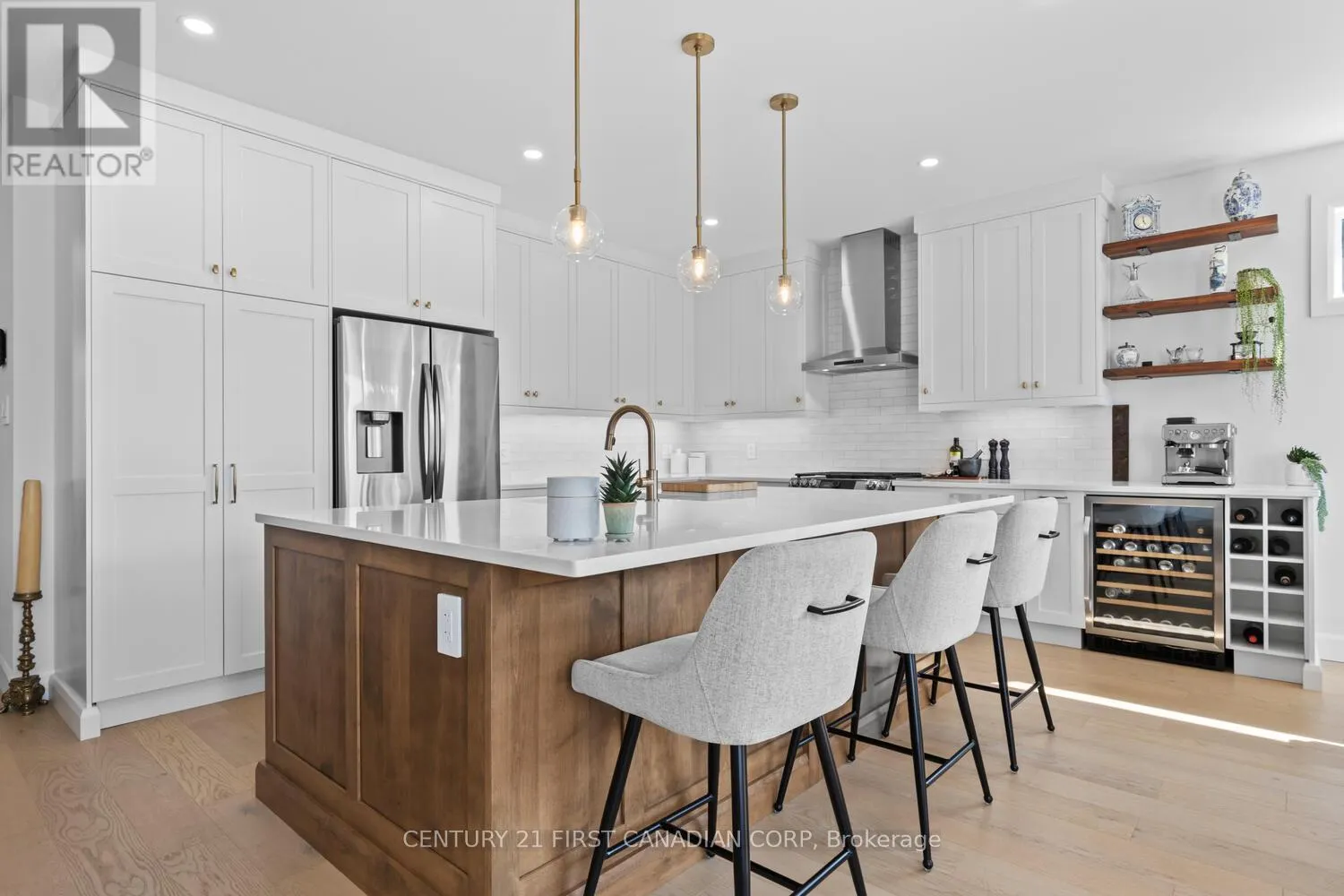 1907 FOUNTAIN GRASS DRIVE