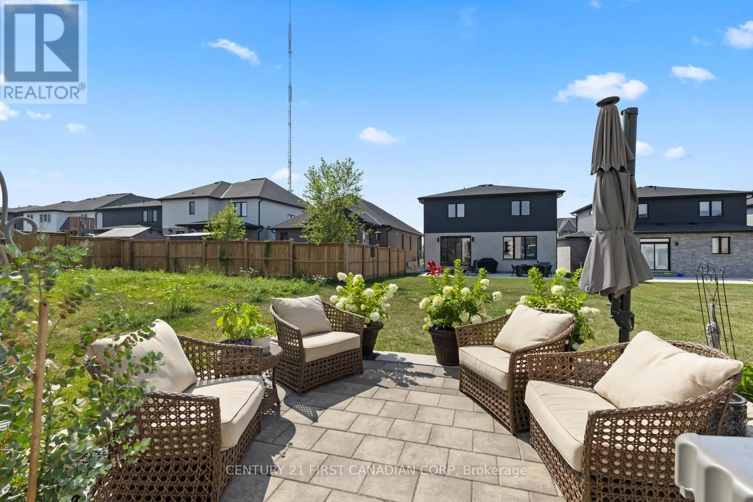 1907 FOUNTAIN GRASS DRIVE