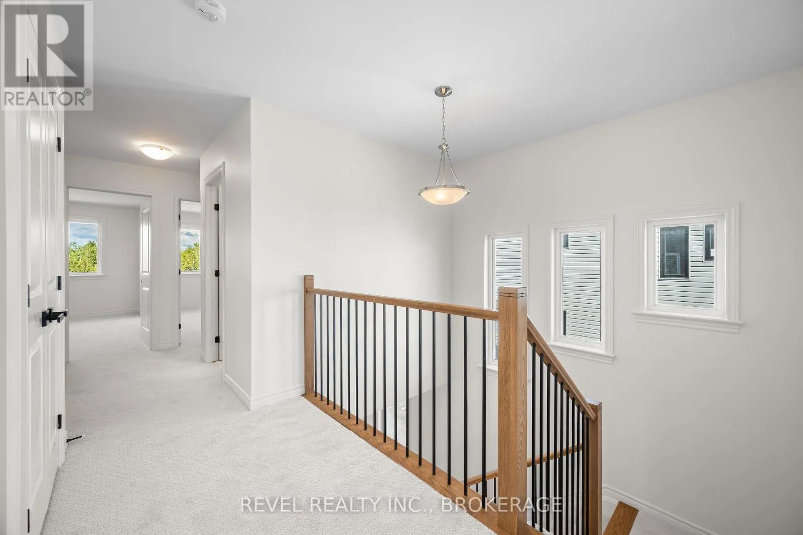 440 BUCKTHORN DRIVE