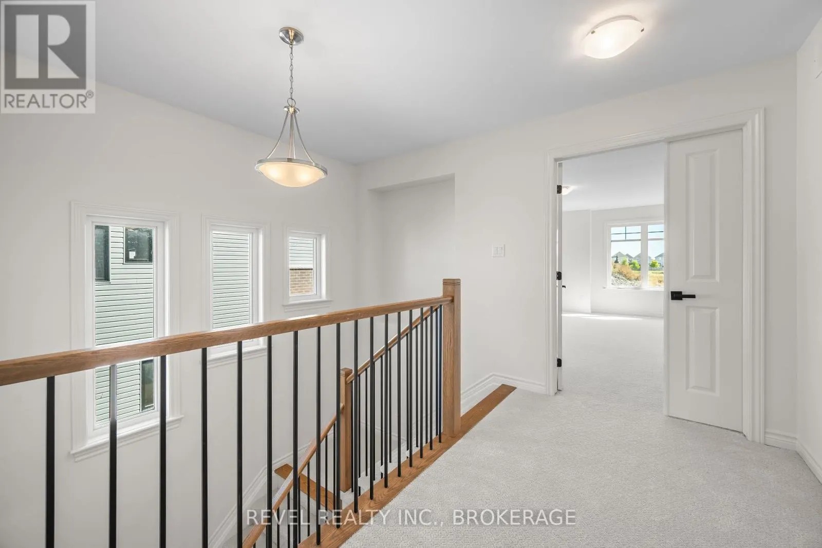 440 BUCKTHORN DRIVE