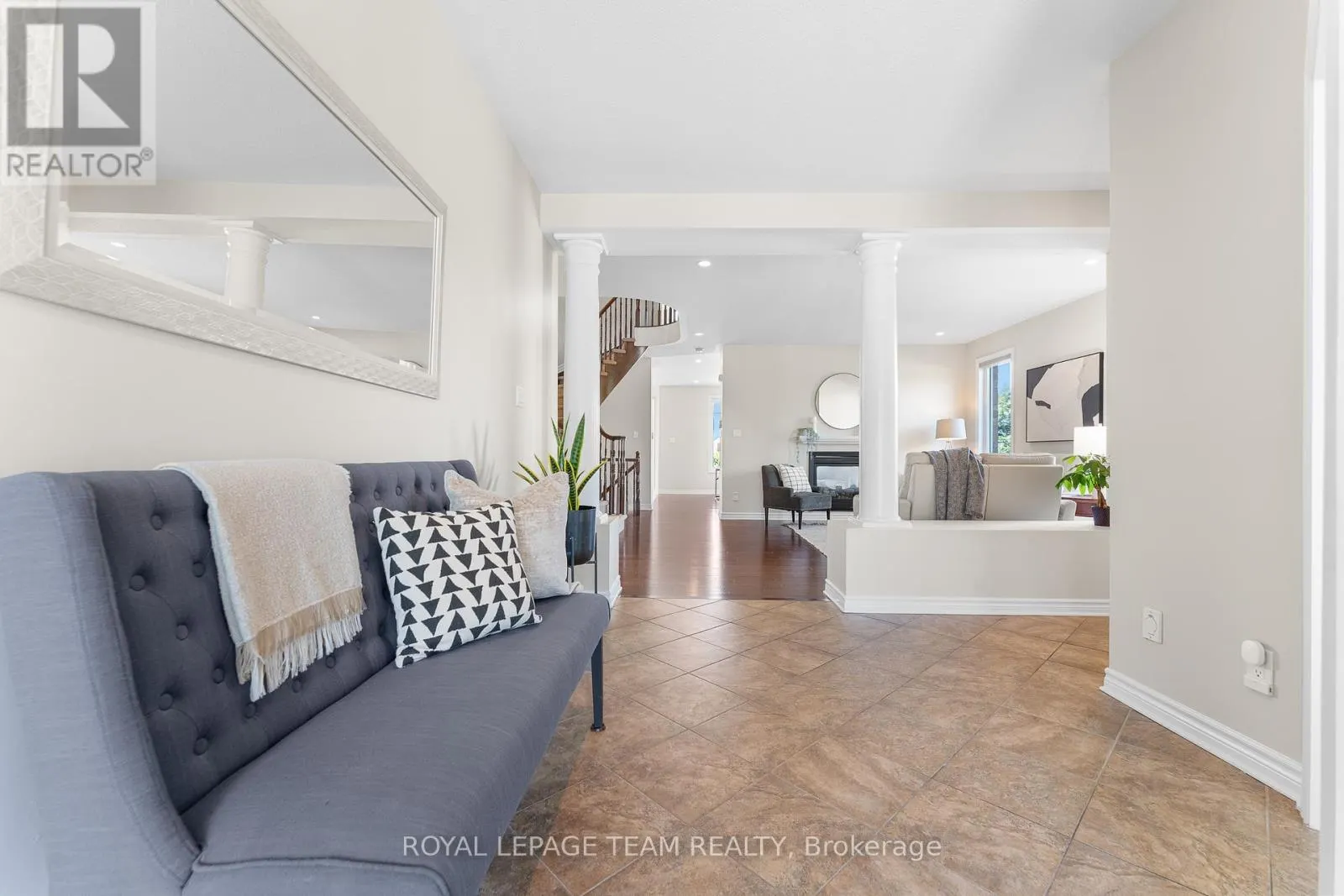 500 TESKIWA CRESCENT