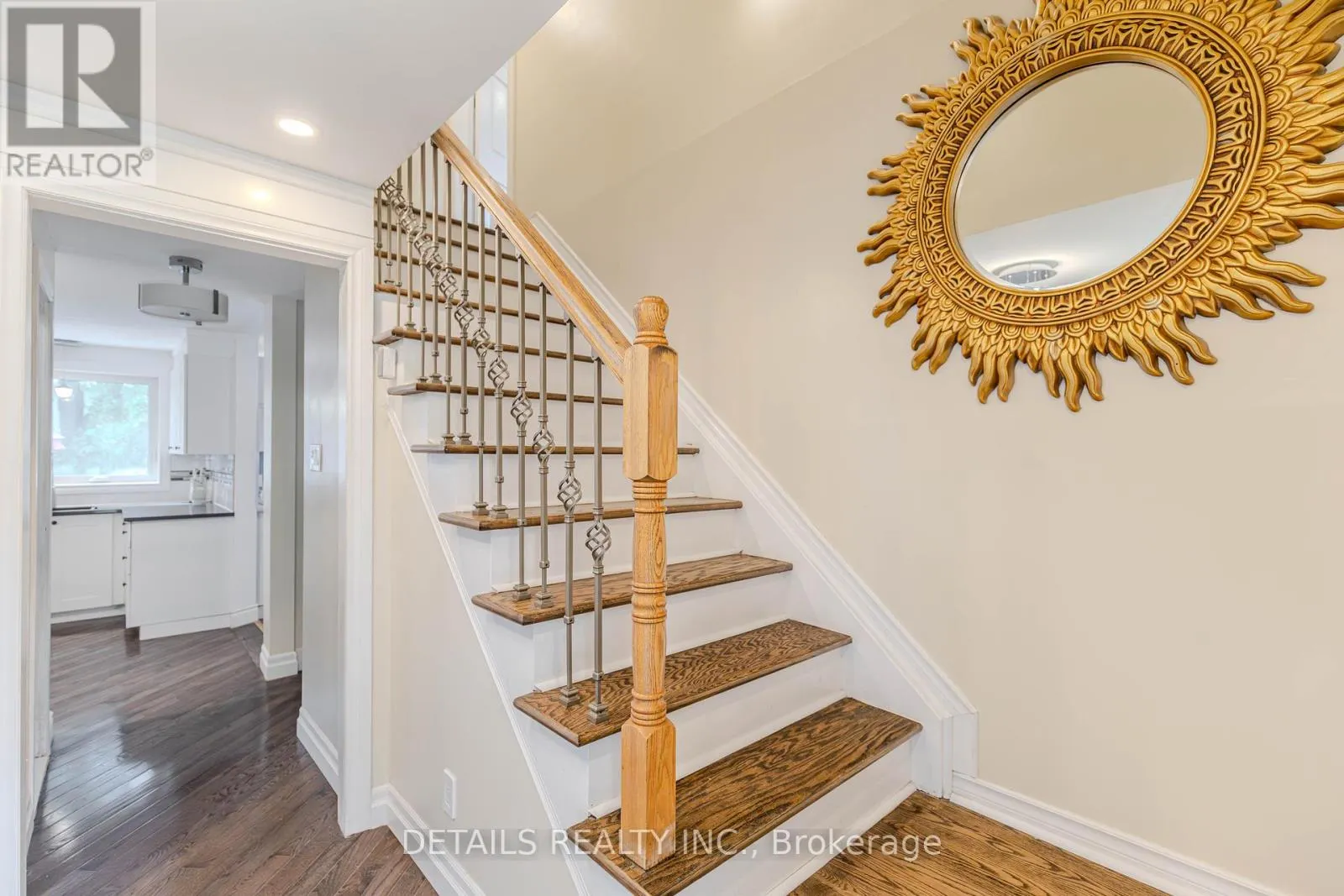 20 TRILLIUM AVENUE E