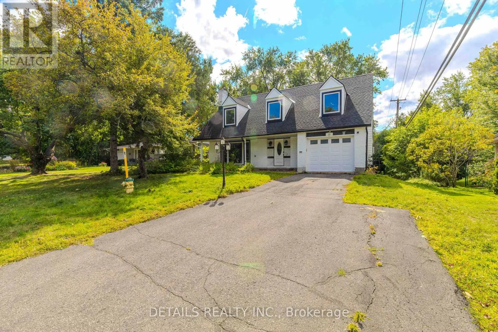 20 TRILLIUM AVENUE E