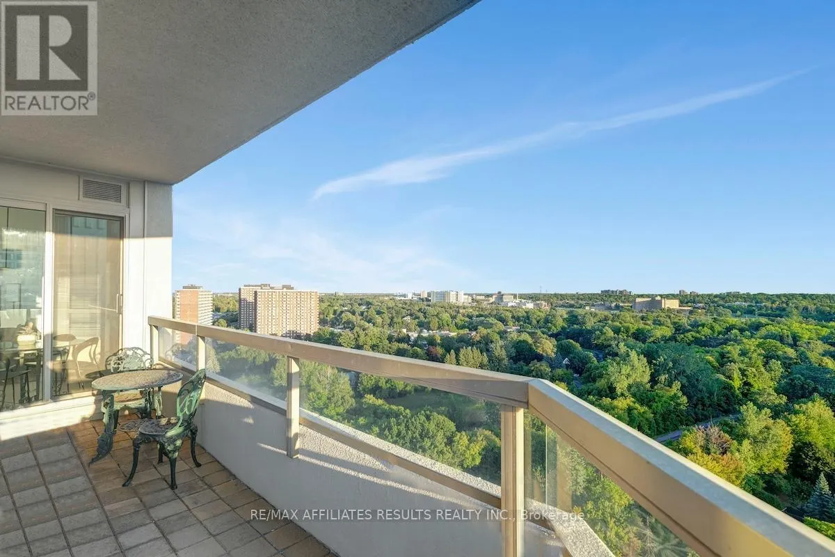 1906 - 1480 RIVERSIDE DRIVE