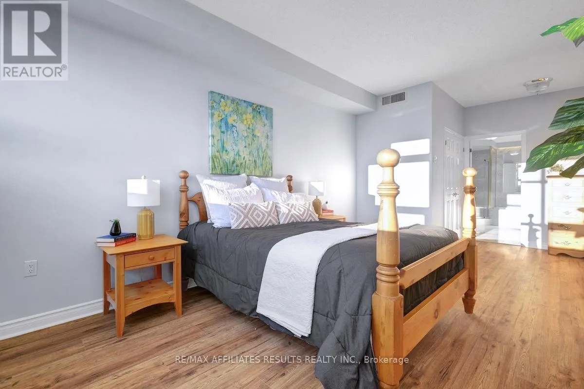 1906 - 1480 RIVERSIDE DRIVE