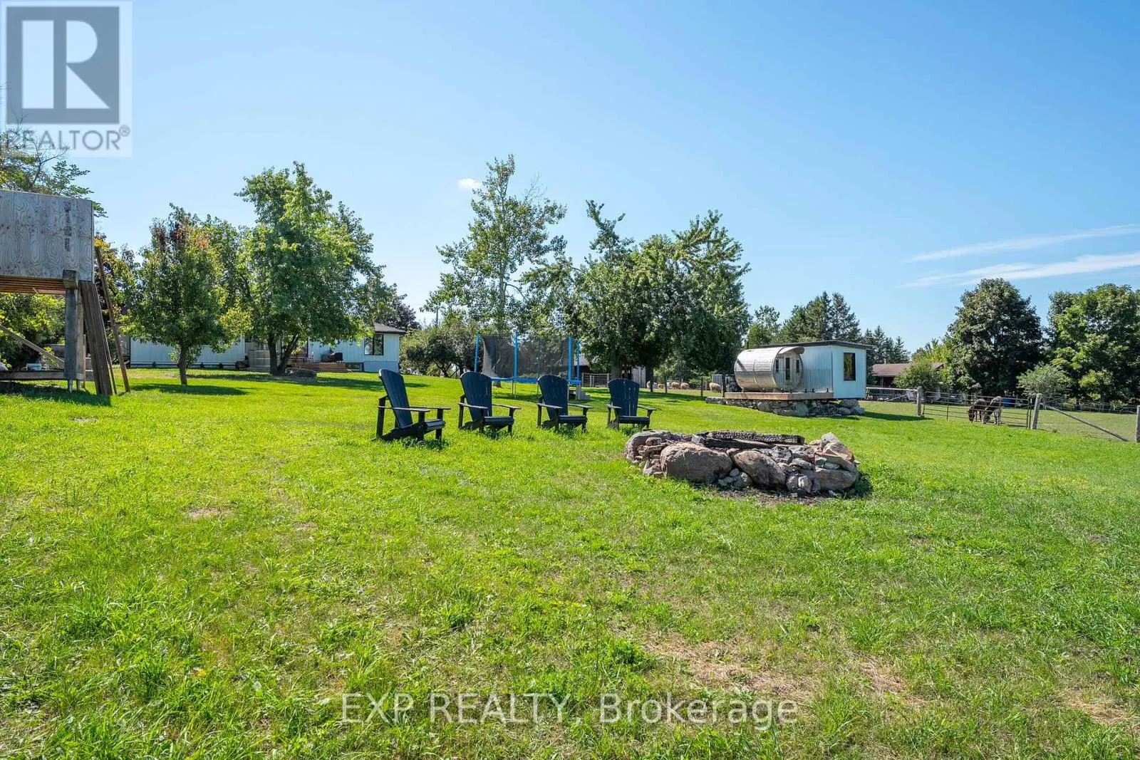 521 COTTAGE ROAD