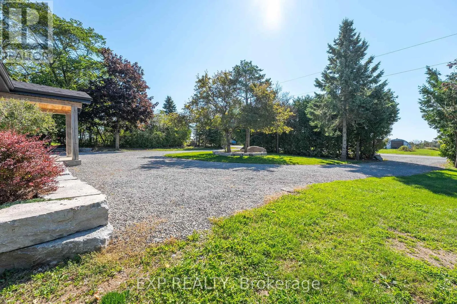 521 COTTAGE ROAD