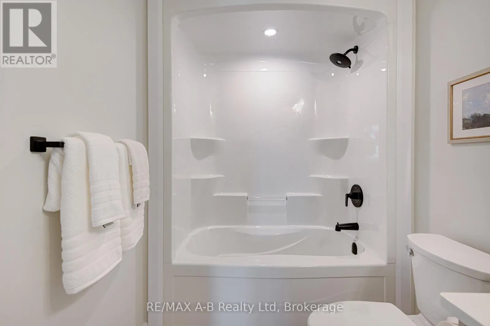 #6 - 428 QUEEN STREET W, ##6