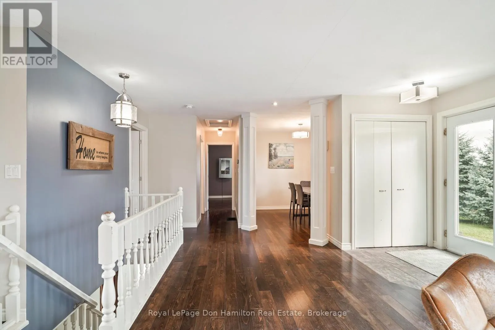 1009 QUEEN STREET
