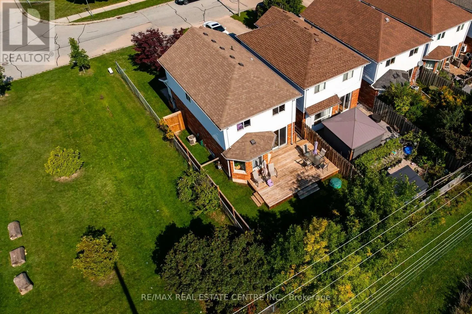 252 TAIT CRESCENT