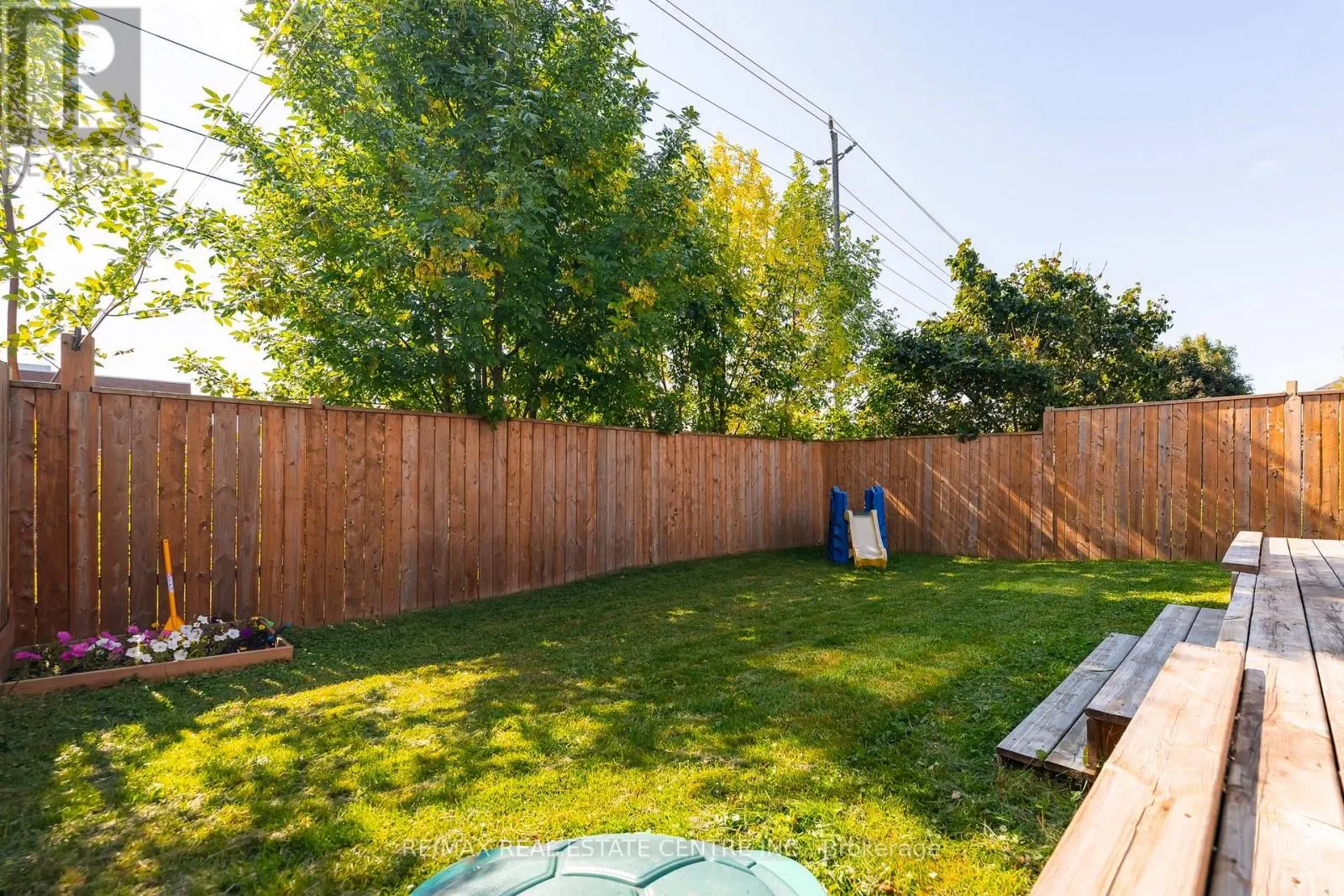 252 TAIT CRESCENT