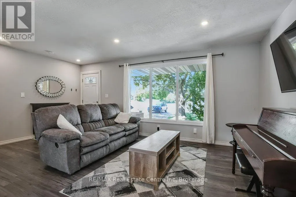 164 WILLOW ROAD