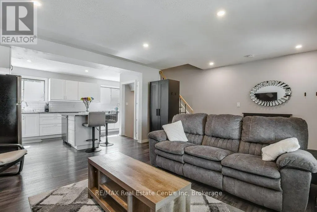 164 WILLOW ROAD