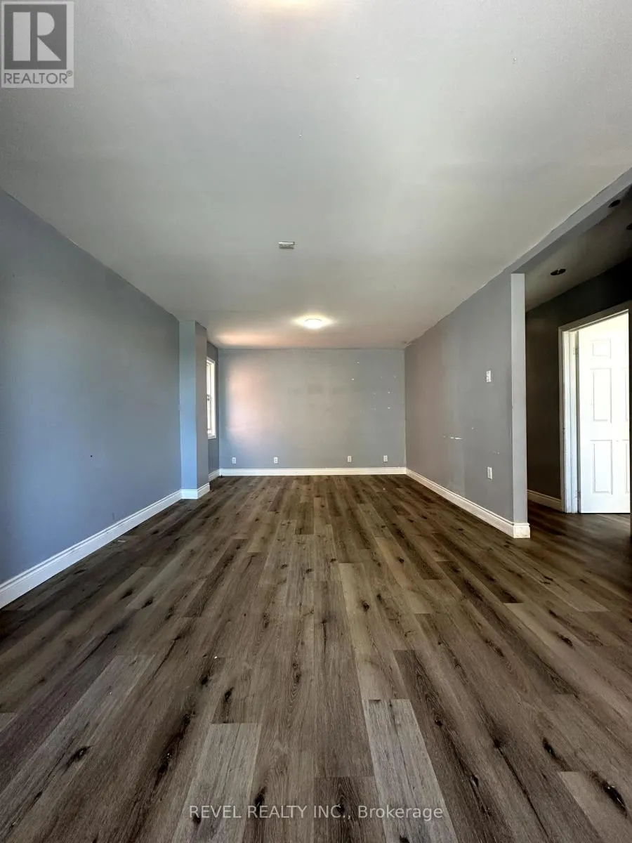 UPPER (A) - 220-222 KING STREET