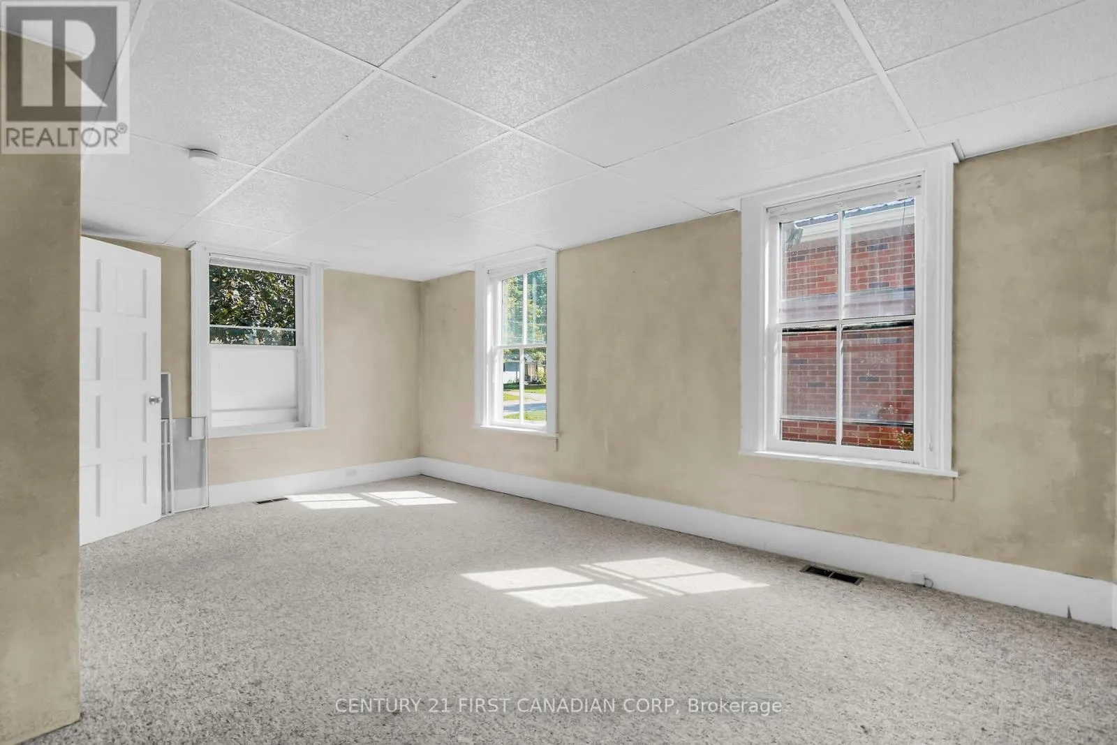 104 ST ANDREW STREET