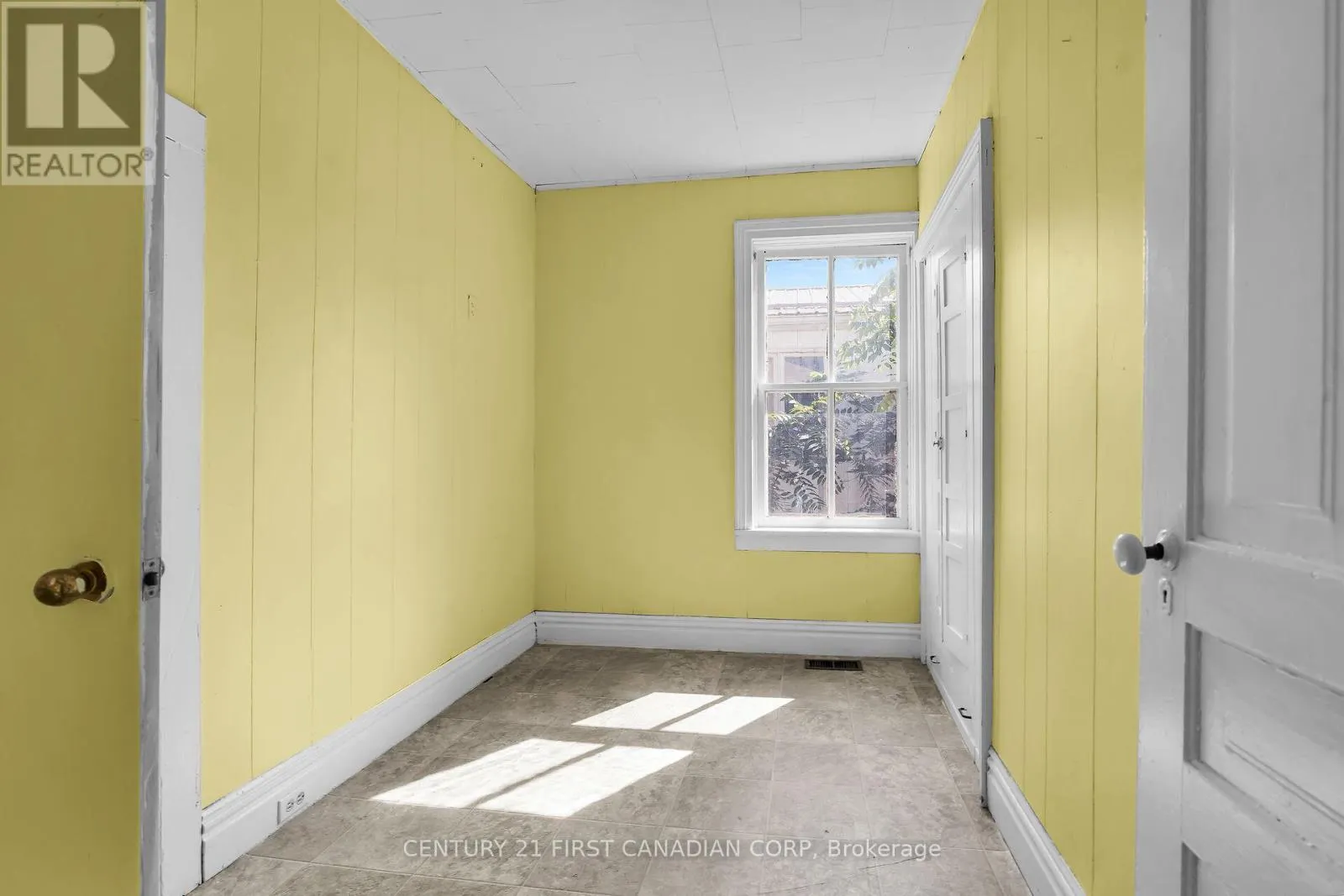 104 ST ANDREW STREET