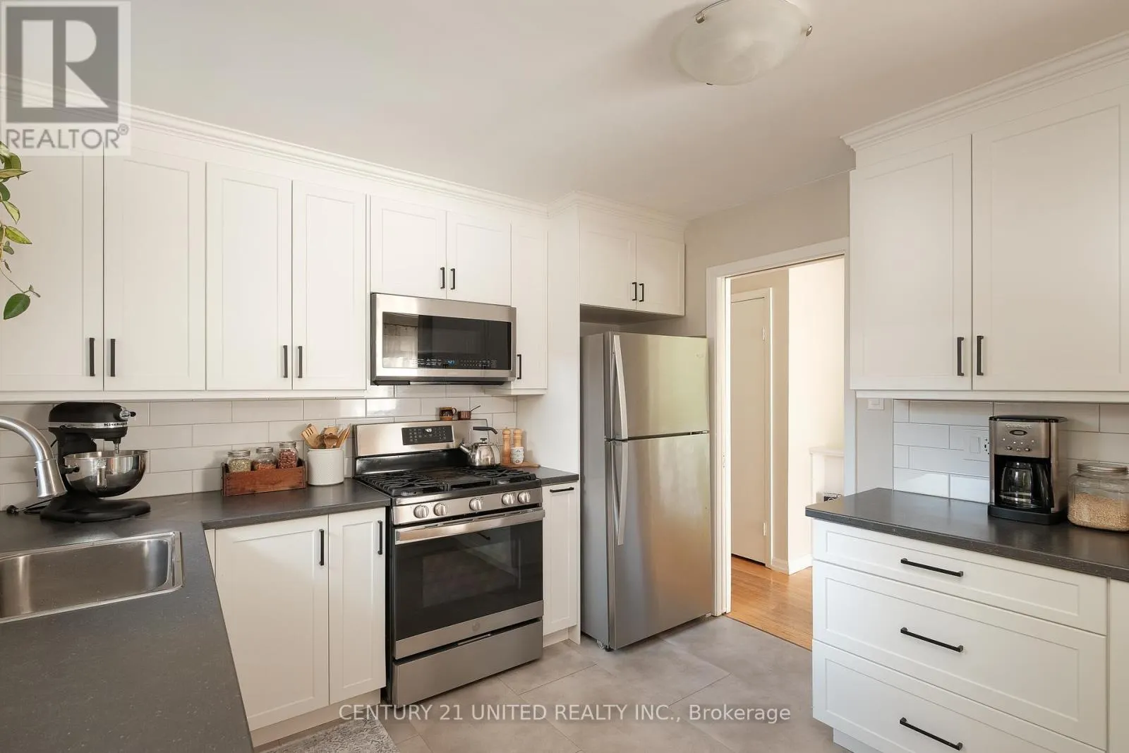 1321 KEEWATIN BOULEVARD