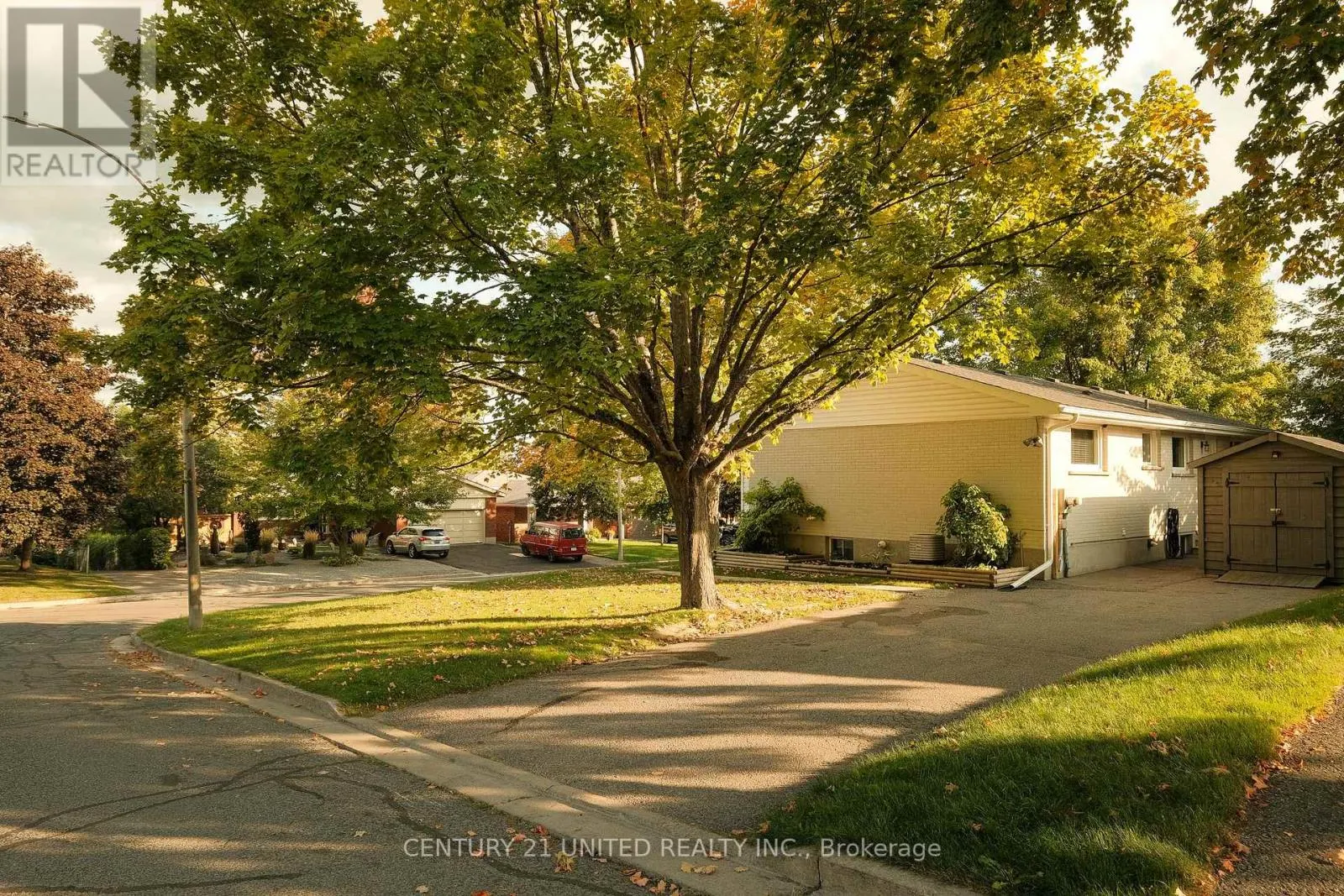 1321 KEEWATIN BOULEVARD