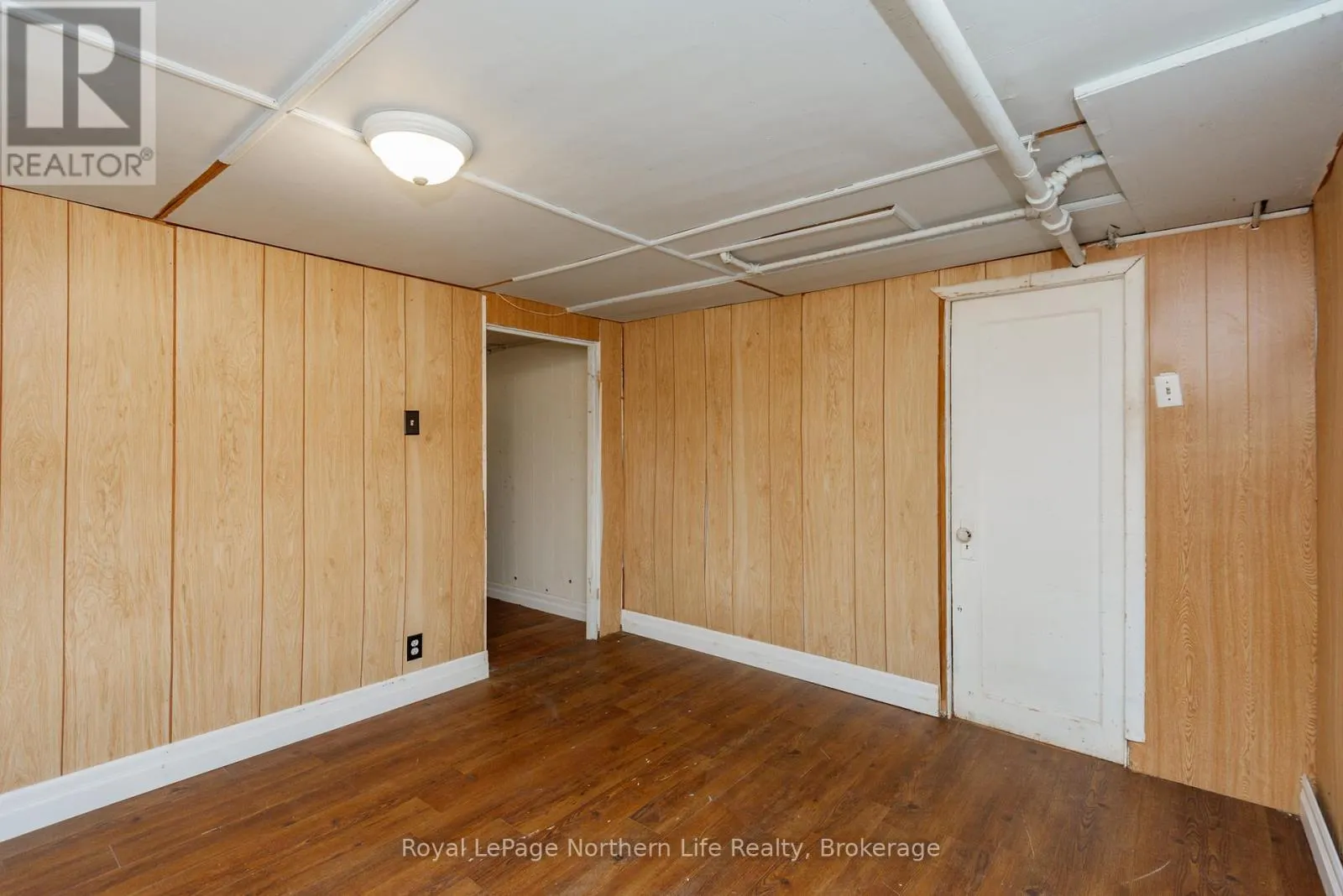 734 REYNOLDS STREET