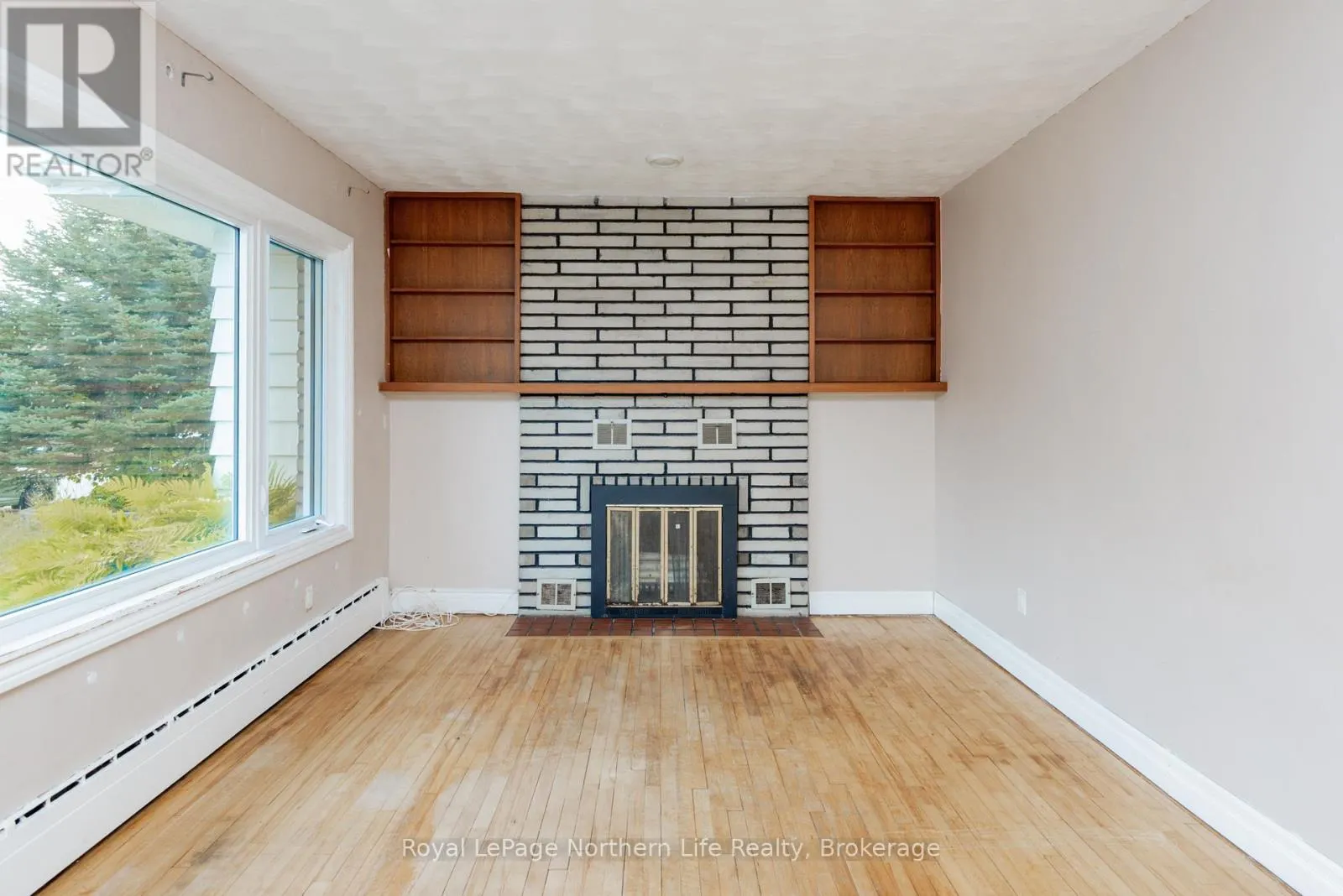 734 REYNOLDS STREET