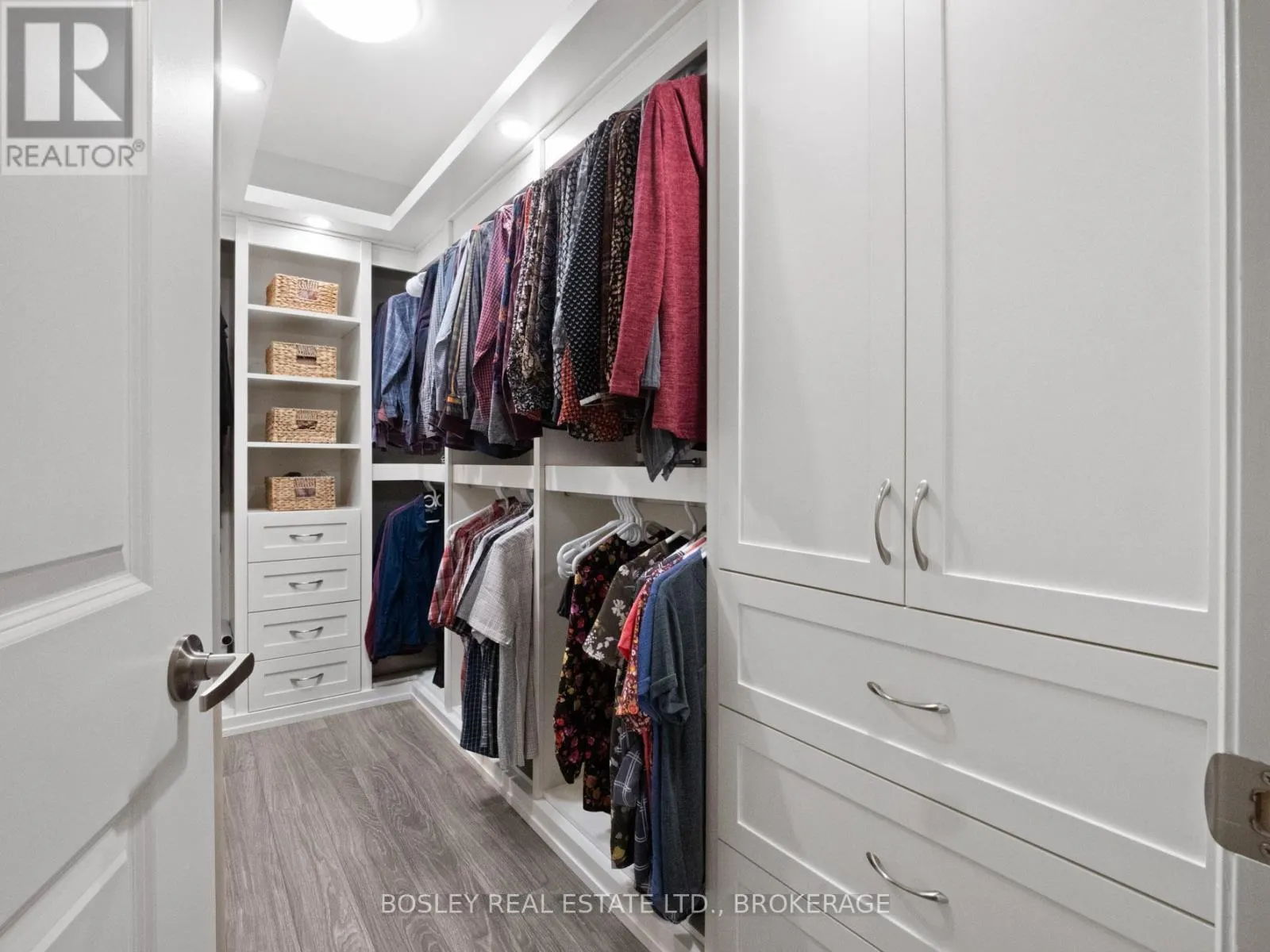 202 - 379 SCOTT STREET, #202