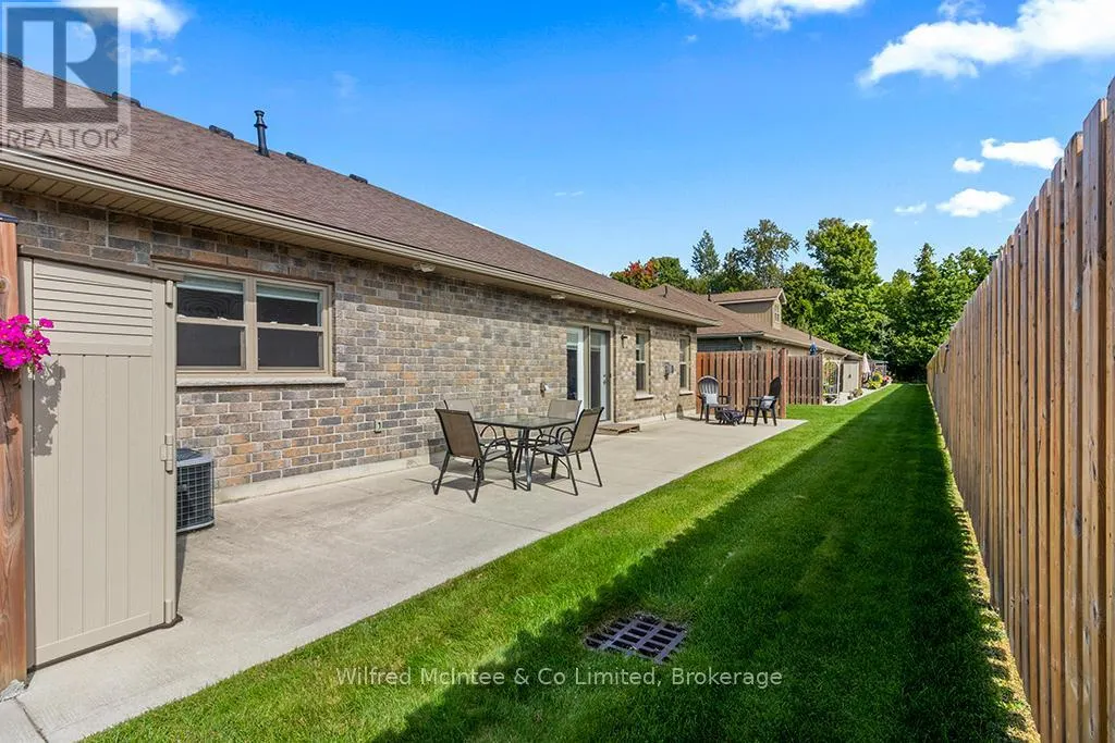 32 - 246 GREY STREET S, #32